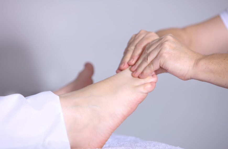 Reflexología, terapia zonal o acupresión